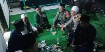 Bhabinkamtibmas Polsek Cibatu Sambangi Warga Desa Cikadu, Pererat Silaturahmi di Bulan Ramadhan