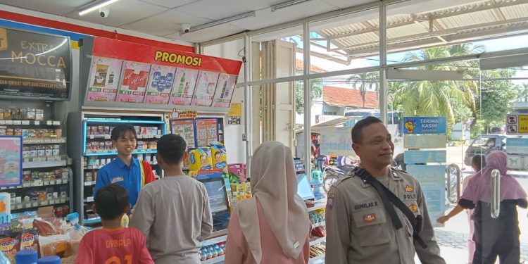 Peran serta  Bhabinkamtibmas Dalam menjaga situasi kamtibmas  kepada karyawan indomart