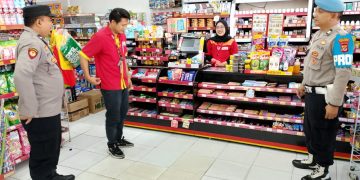 Polsek Cibatu Gencar Patroli, Dekatkan Diri dengan Warga