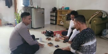 Bhabinkamtibmas Polsek Bungursari Polres Purwakarta Sambangi Warga Secara Door to Door, Ciptakan Rasa Aman