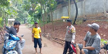 Anjangsana ke Ketua RW, Bhabinkamtibmas Polsek Bungursari Polres Purwakarta Perkuat Koordinasi Keamanan