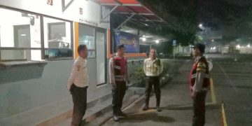 Polsek Cibatu Sampaikan Pesan Kamtibmas Kepada Security Perusahaan