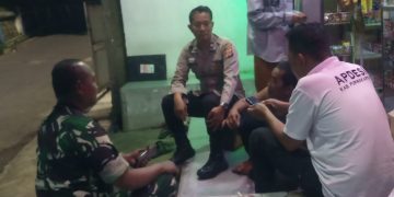 Polsek Pasawahan Melalui Kanit Binmas Dan Kanit Sabhara Hadir Sebagai Pemateri Dalam MPLS SMPN 1 Pasawahan