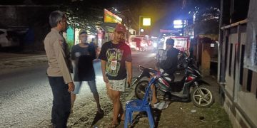 Cegah Aksi Kriminal Di Malam Hari, Polsek Plered Lakukan Blue Light Patrol.