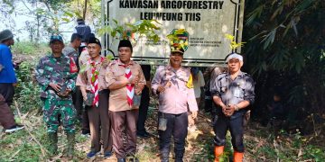Giat kapolsek pasawahan penanaman 5000 pohon di wil. Kec. Pondok salam