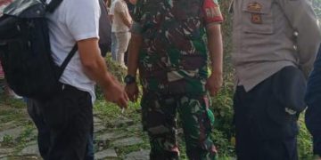 Sinergitas TNI-POLRI dalam Menjaga Kamtibmas di Desa Pusakamulya Polsek Kiarapedes