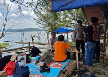 Jaga Keamanan Masyarakat, Sat Polairud Polres Purwakarta Lakukan Sambang Masyarakat Pesisir