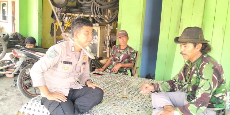 BHABINKAMTIBMAS POLSEK MANIIS MELAKSANAKAN SAMBANG KEPADA WARGA DESA CIJATI