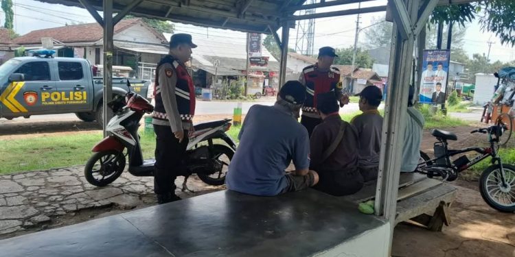 Antisipasi Gangguan Kamtibmas Jelang Nataru, Polsek Cibatu Tingkatkan Patroli KRYD