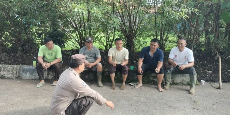 Bhabinkamtibmas Desa Campaka Sambangi Pemuda, Perkuat Sinergi Jaga Kamtibmas