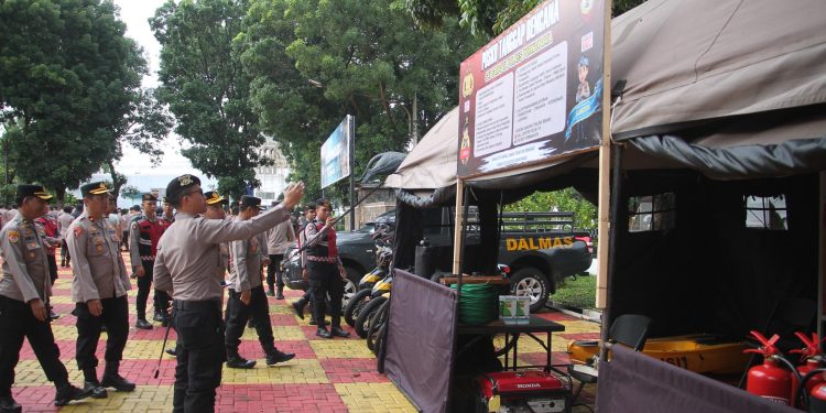 Pastikan Kesiapsiagaan Personel dan Peralatan, Kapolres Purwakarta Cek Posko Bencana