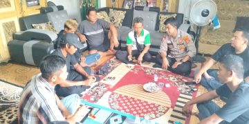 BHABINKAMTIBMAS DESA CIJATI BRIPKA CUCU KURNIAWAN MELAKSANAKAN SAMBANG KEPADA WARGA MASYARAKAT