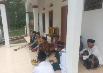 Melalui Sambang Tokoh Agama, Bhabinkamtibmas Polsek Cibatu Sampaikan Pesan Kamtibmas