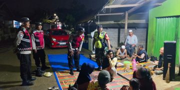 Sinergitas TNI-Polri dan Forkopimcam, Polsek Cibatu Gelar Apel Pengamanan Tahun Baru 2026