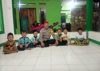 Bangun Kebersamaan di Bulan Suci Ramadhan, Bhabinkamtibmas dan Babinsa Aktif Silaturahmi