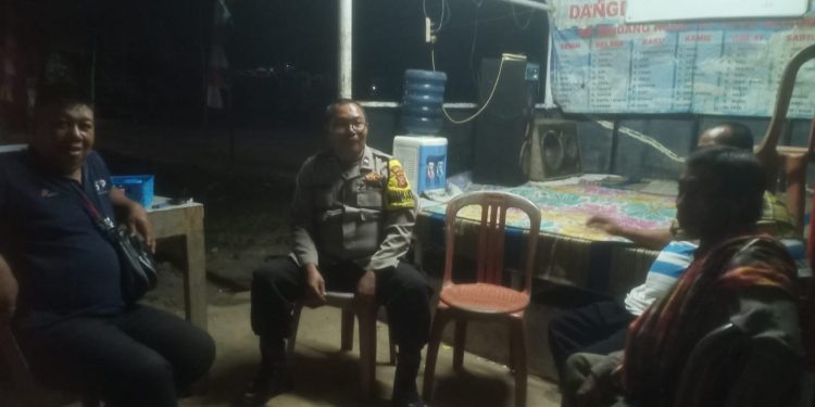 Polsek Bungursari Polres Purwakarta Tingkatkan Kewaspadaan melalui Ronda Malam Bhabinkamtibmas