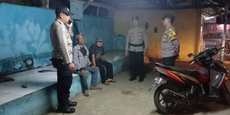 Polsek Bungursari Polres Purwakarta Laksanakan Patroli Malam Blue Light, Ciptakan Rasa Aman