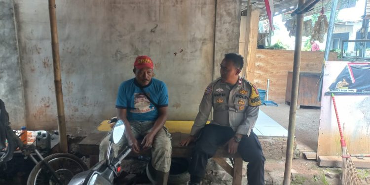 Polsek Bungursari Polres Purwakarta Tingkatkan Kamtibmas, Bhabinkamtibmas Beri Himbauan Keamanan di Bulan Ramadhan