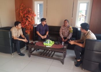 Bhabinkamtibmas Polsek Bungursari Polres Purwakarta Laksanakan Sambang Aparatur Desa oleh Bhabinkamtibmas