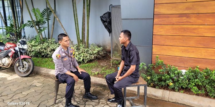 Polsek Bungursari Polres Purwakarta Tingkatkan Kamtibmas, Bhabinkamtibmas Anjangsana Ingatkan Keamanan Ramadhan