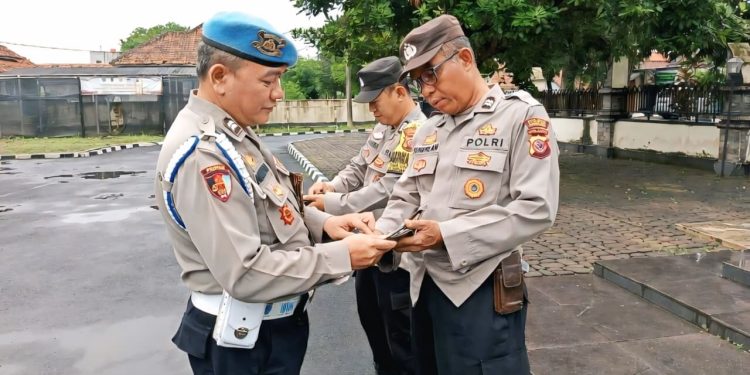 Tingkatkan Disiplin Anggota, Propam Polsek Purwakarta Kota Gelar Gaktibplin