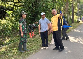 Wujudkan Lingkungan Asri, Personel Polsek Purwakarta Kota Gelar Korve Serentak di Aspol Tegalsari