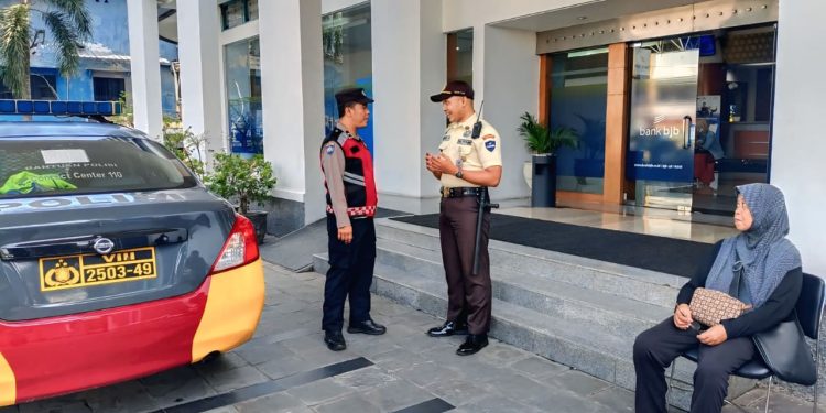 Cegah Gangguan Kamtibmas, Unit Patroli Polsek Purwakarta Kota Intensifkan Patroli Dialogis