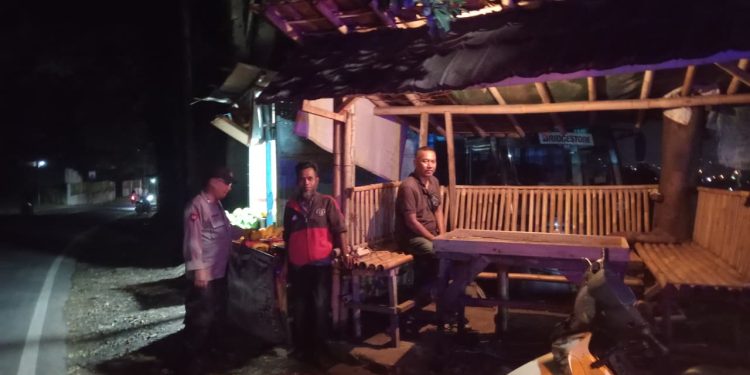 Antisipasi Gangguan Kamtibmas Selama Bulan Ramadhan, Patroli Polsek Pasawahan Polres Purwakarta Tingkatkan Sambang Warga