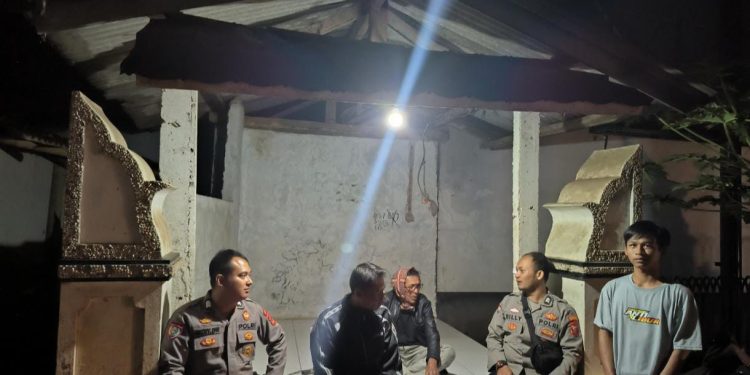 Cegah Tawuran Di Bulan Ramadhan, Personel Polsek Plered Terus Lakukan Patroli Ke Seluruh Wilayah
