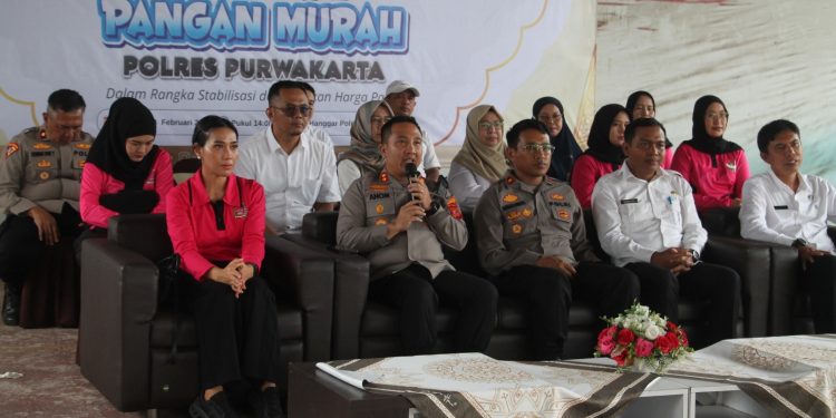 Sinergi Polri, Dinas dan Bhayangkari! Kapolres Purwakarta Ikuti Zoom Meeting Gerakan Pangan Murah Bersama Kapolda Jabar