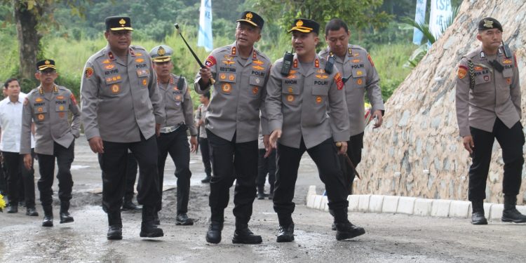 Kapolres Purwakarta Dampingi Kapolda Jabar Sambut Kunker Kapolri, Ribuan Buruh Hadiri Tasyakuran HUT KSPSI ke-53 di Jatiluhur