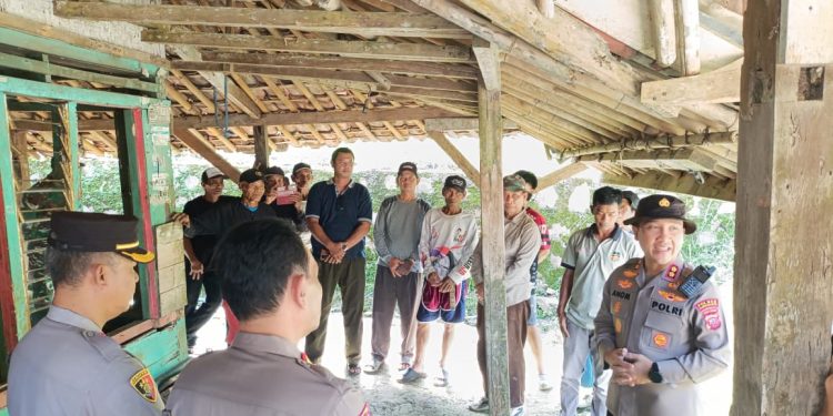 Wujud Nyata Kepedulian Polri, Kapolres Purwakarta Bangun Rumah Layak Huni untuk Warga Jatiluhur
