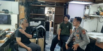 Door to Door System dan Patroli Dialogis, Cara Humanis Bhabinkamtibmas Pondok Bungur Jaga Kamtibmas