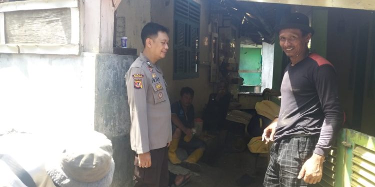 Selama Bulan Puasa, Bhabinkamtibmas Polsek Pasawahan Intensifkan Sambang Warga Jaga Kondusifitas Wilayah