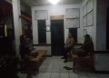 Bhabinkamtibmas Pasawahan Kidul Rutin Patroli Malam, Sapa Warga dan Sampaikan Imbauan Kamtibmas