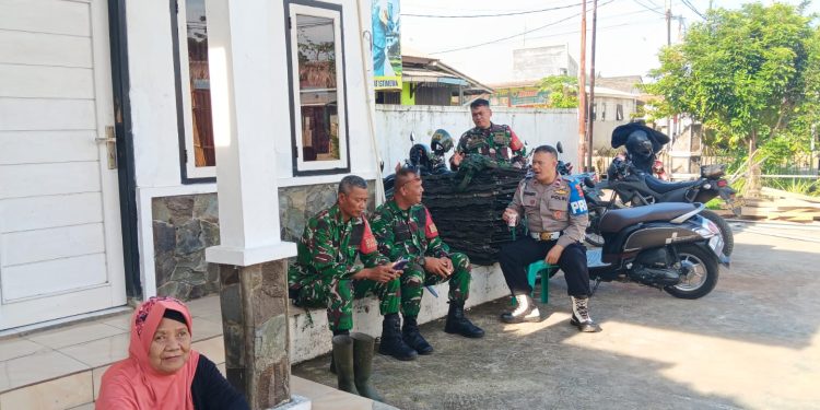 Sinergitas TNI–Polri, Polsek dan Koramil Pasawahan Gelar Patroli Bersama