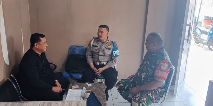 Sinergitas TNI–Polri Dekat dengan Warga, Pasawahan Makin Aman dan Kondusif