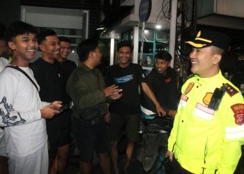 Patroli KRYD Jelang Sahur, Kapolres Turun Langsung Sapa Warga Sisir Titik Rawan Purwakarta