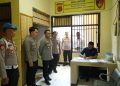 Pastikan Keamanan dan Kelayakan, Dir Tahti Polda Jabar Cek Ruang Tahanan Polres Purwakarta
