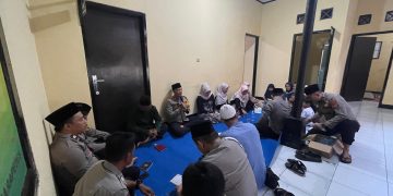Binrohtal Polsek Kiarapedes Tingkatkan Iman dan Takwa Personel dalam Pelaksanaan Tugas