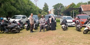 Bhabinkamtibmas Jalin Dialog Santai Bersama Linmas, Perkuat Sinergitas Jaga Kamtibmas