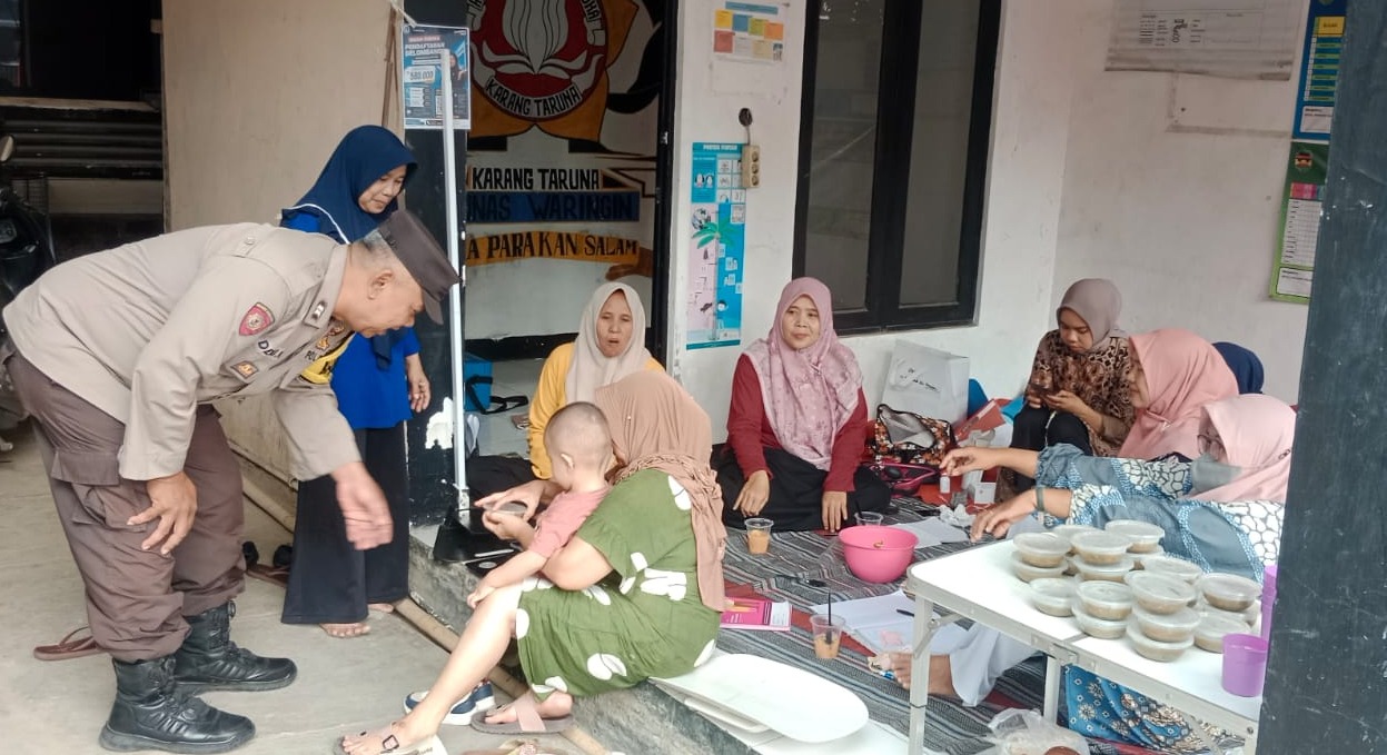 Bhabinkamtibmas Sambangi Posyandu, Dukung Pencegahan Stunting dan Pantau Tumbuh Kembang Balita