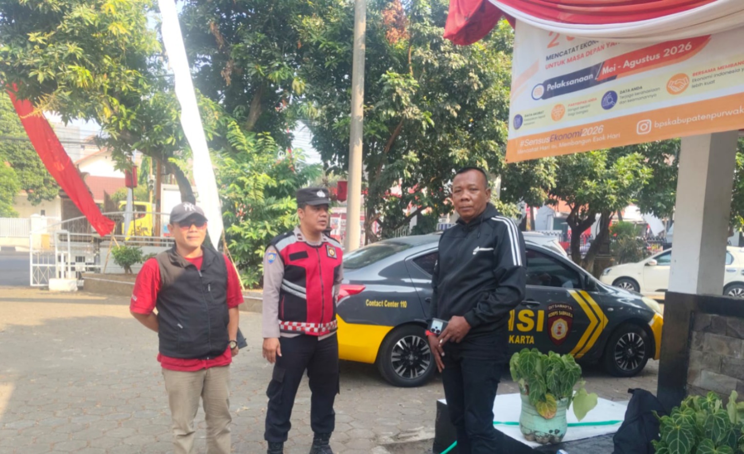 Cegah Curat, Curas dan Curanmor, Polsek Purwakarta Kota Intensifkan Patroli Sambangi Warga