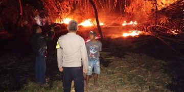 Polsek Plered Lakukan Pengecekan Kebakaran Kebun Bambu di Desa Citeko Kaler