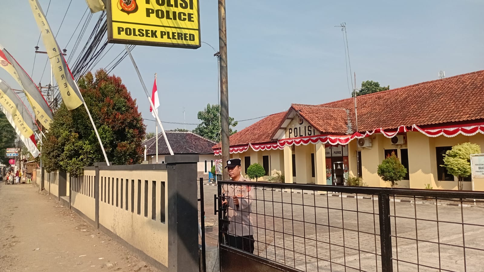 Sispam Mako Diperkuat, Polsek Plered Pastikan Pelayanan Kepolisian Tetap Siaga 24 Jam