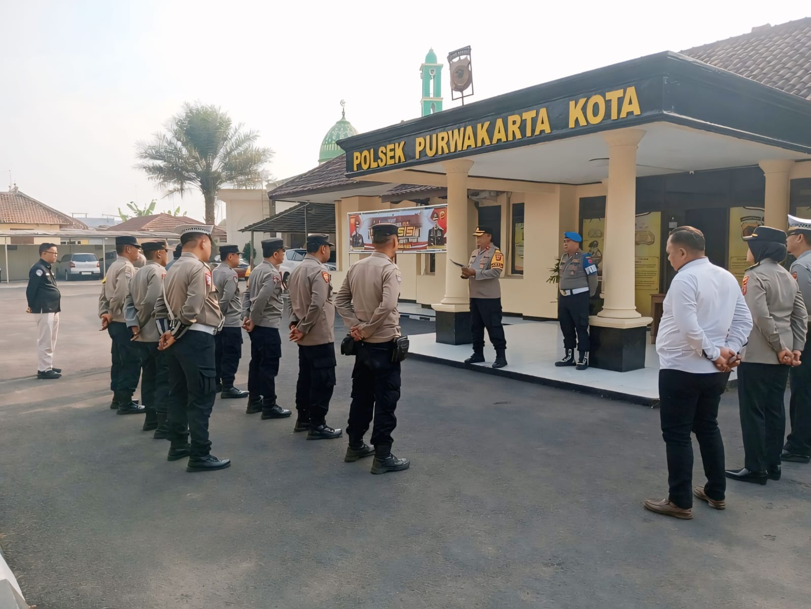 Bukan Sekadar Apel, Kapolsek Purwakarta Kota Satukan Langkah Personel untuk Perkuat Pelayanan kepada Masyarakat