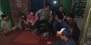 Patroli Humanis Polsek Jatiluhur Cegah Tawuran Remaja, Situasi Kamtibmas Tetap Kondusif