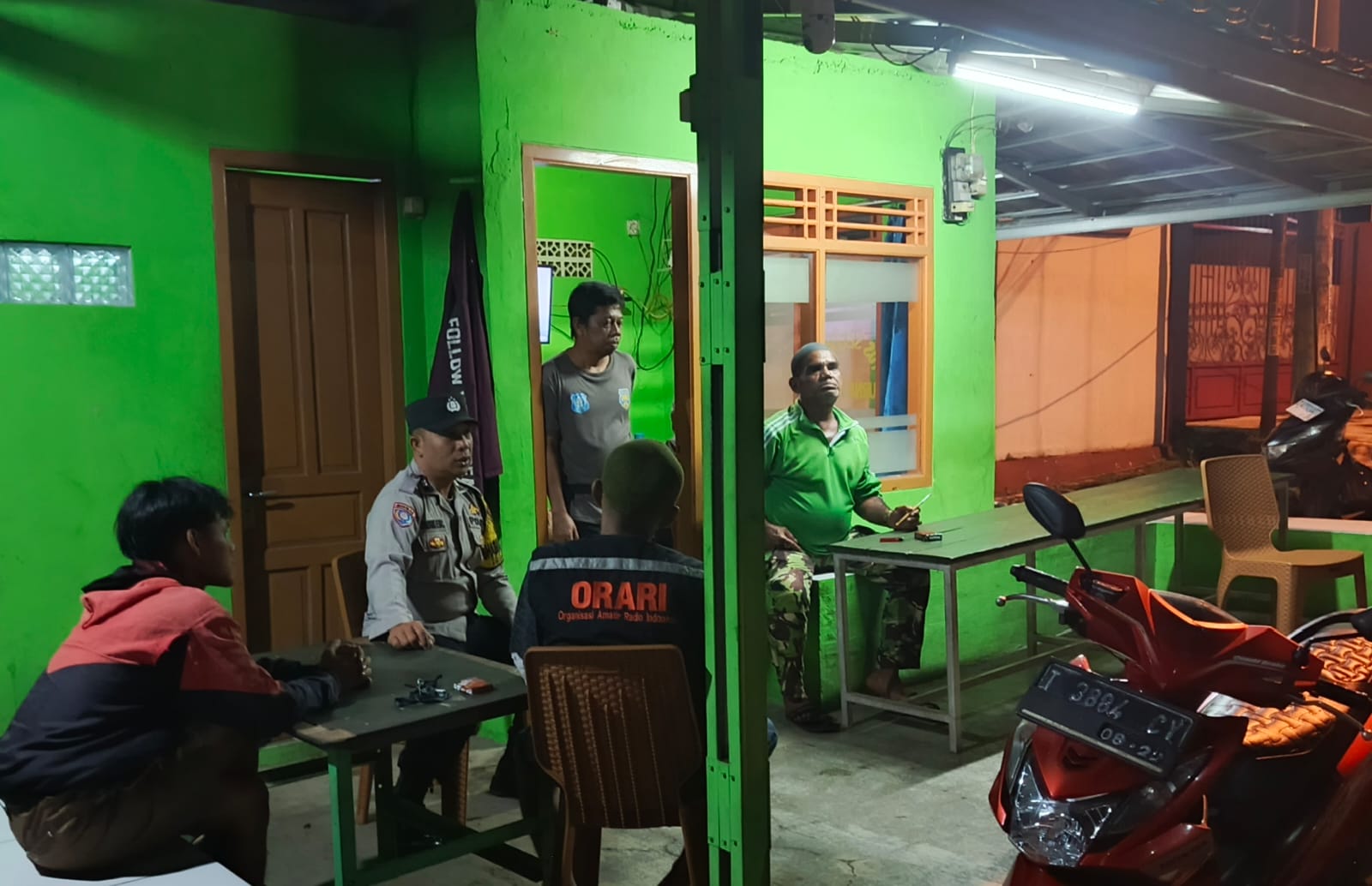 Bhabinkamtibmas Desa Ciwangi Aktif Perkuat Satkamling, Wujudkan Lingkungan Aman dan Waspada Musim Kemarau