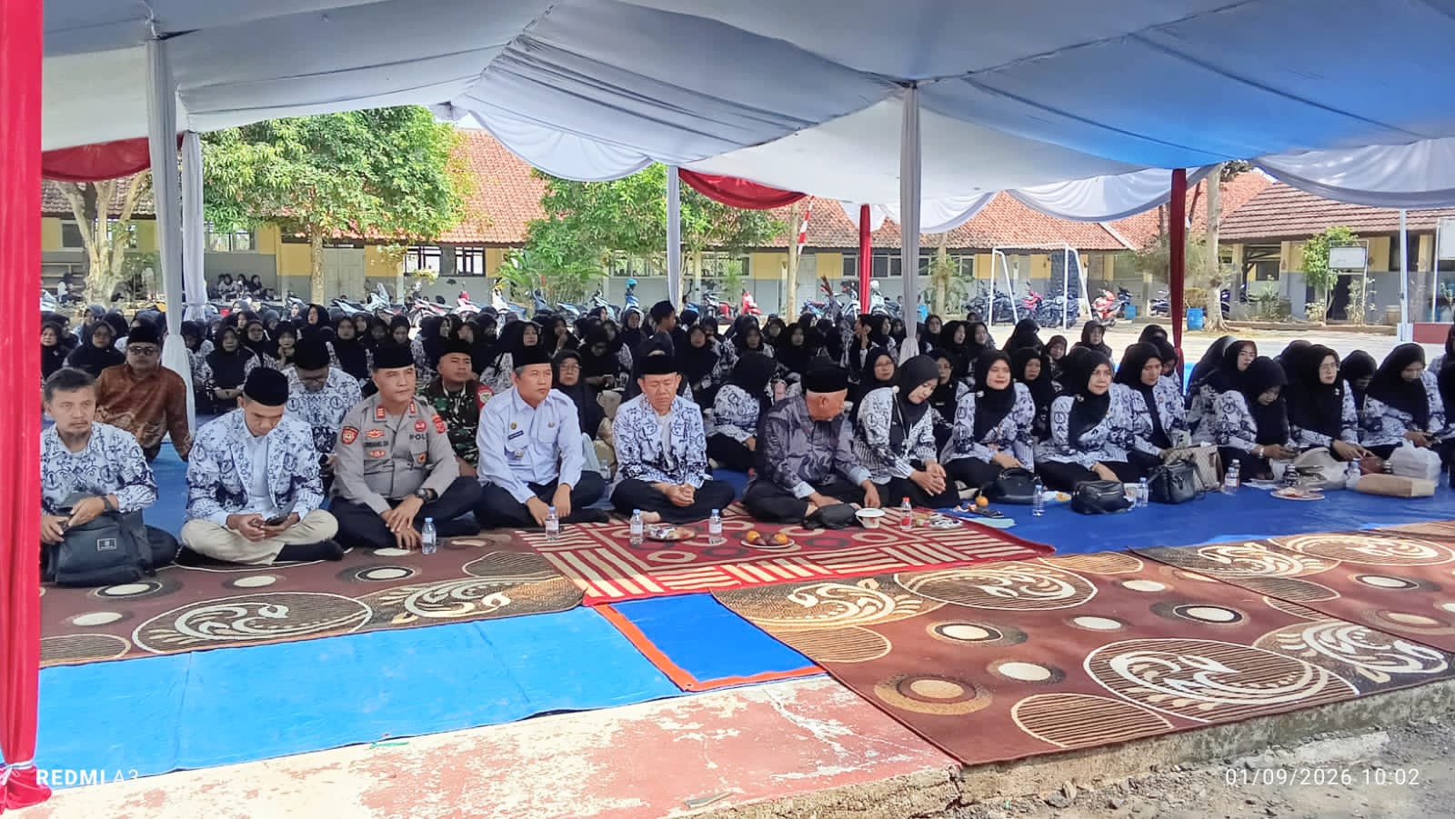 Maulid Nabi Jadi Ruang Mempererat Silaturahmi, Polsek Plered Bersama PGRI Ajak Generasi Muda Teladani Akhlak Rasulullah