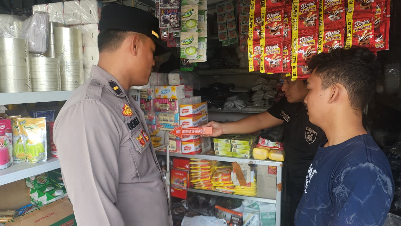 Respon Cepat Pamapta dan Reskrim Cek TKP Pencurian di Toko Alesha Plastik